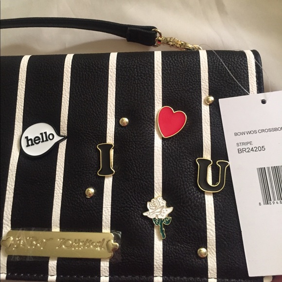 🎉LAST-1👜Betsey Johnson Cross-body bag👜💞 - Picture 8 of 8