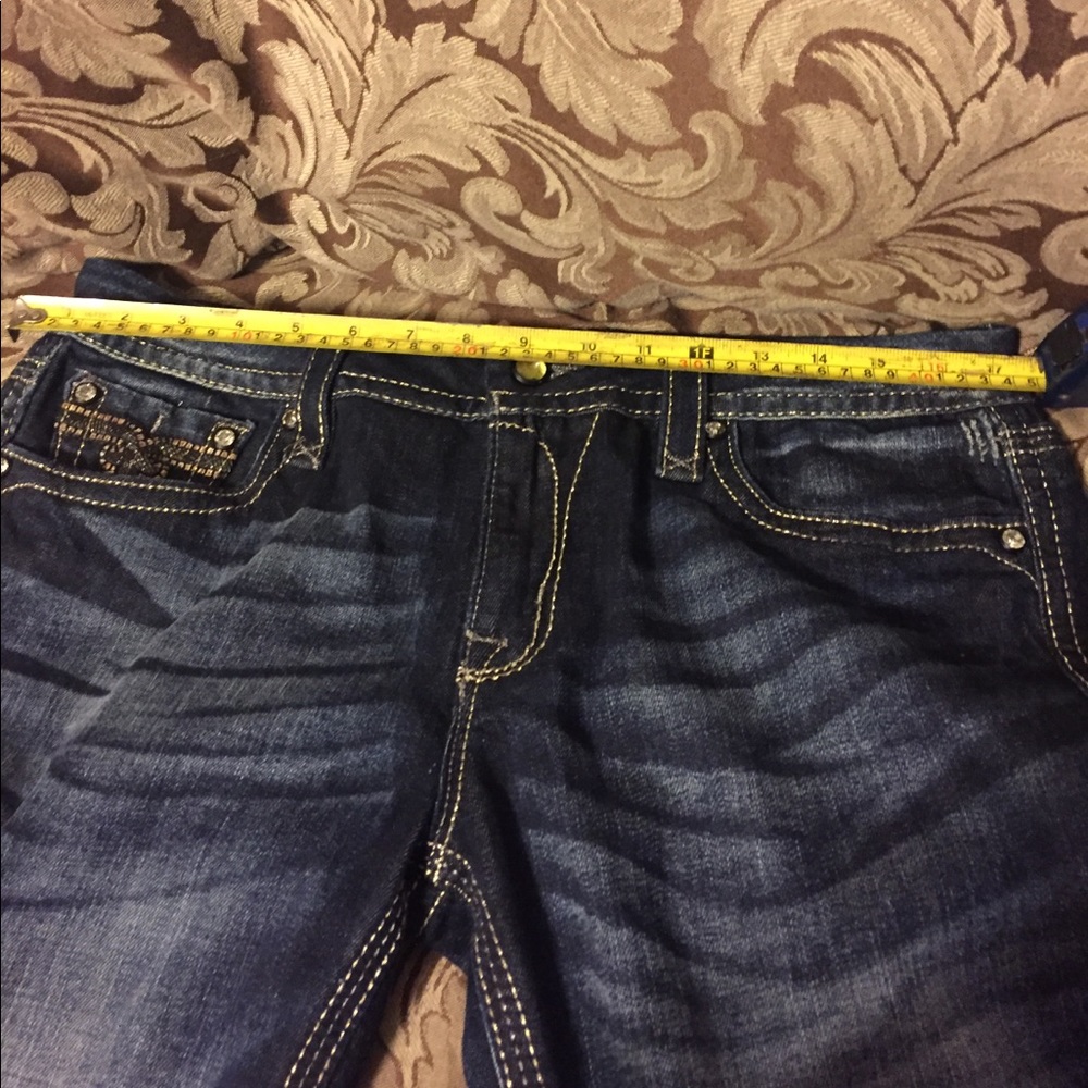 Rock Revivals - image 6