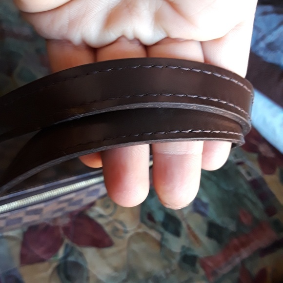 Authentic Louis Vuitton - Picture 3 of 4