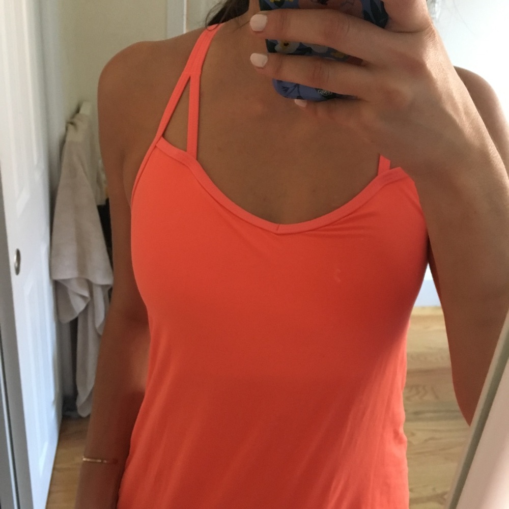 New Balance workout top