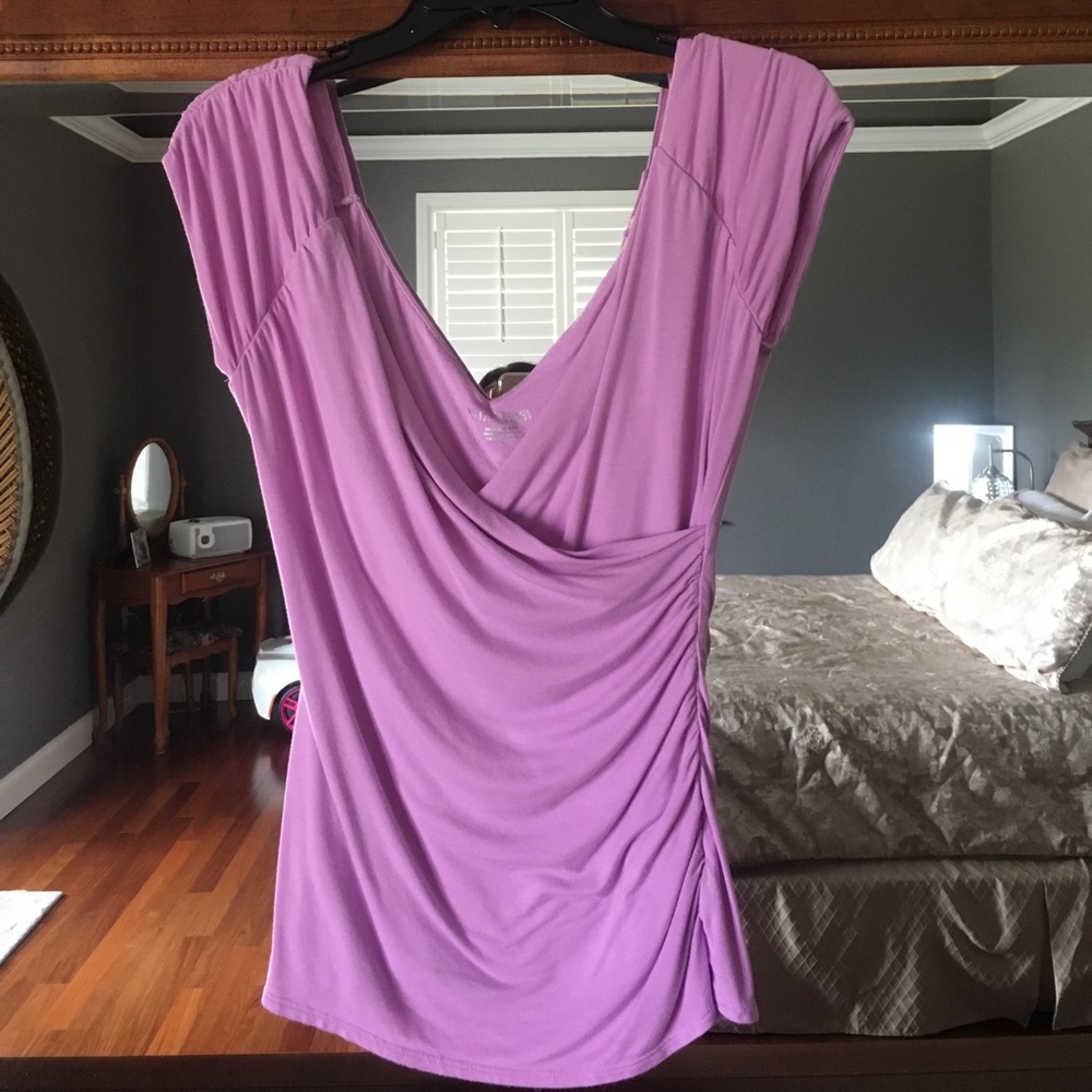 WHBM lavender/bubblegum pink short sleeved top