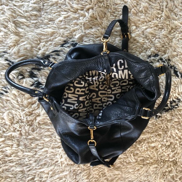 MARC JACOBS Classic Q Hillier bag— large HOBO - Picture 2 of 2