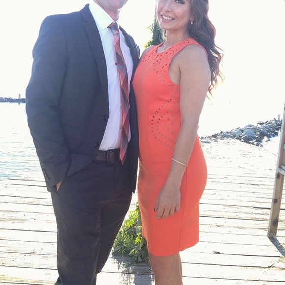 Orange Laser Cutout H&M Bodycon Dress Size Medium - Picture 2 of 8