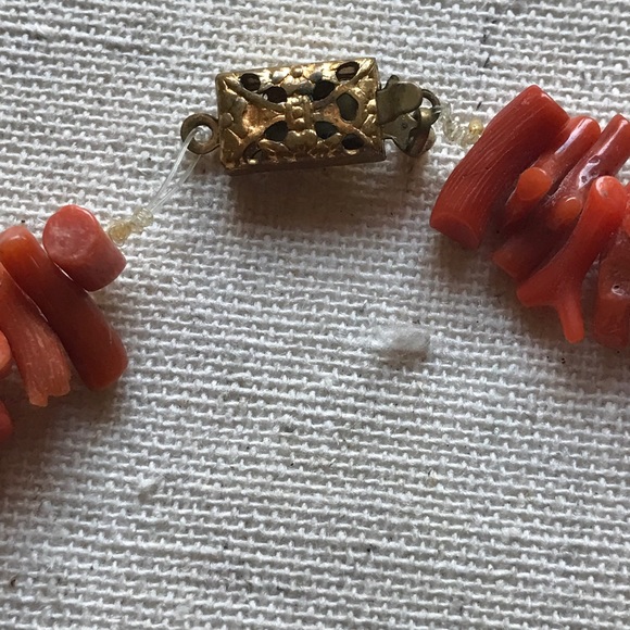 VTG True Coral Branch Necklace - Picture 3 of 8