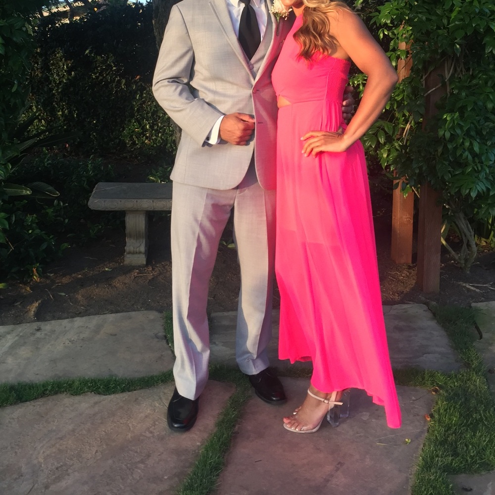 Flow pink halter dress