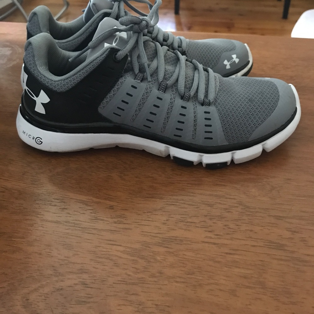 Women’s under armor sneakers