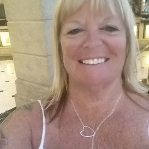 Meet your Posher, Carol