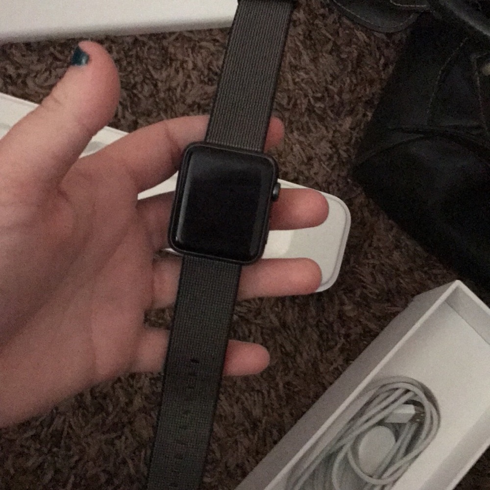 Apple Watch - image 1