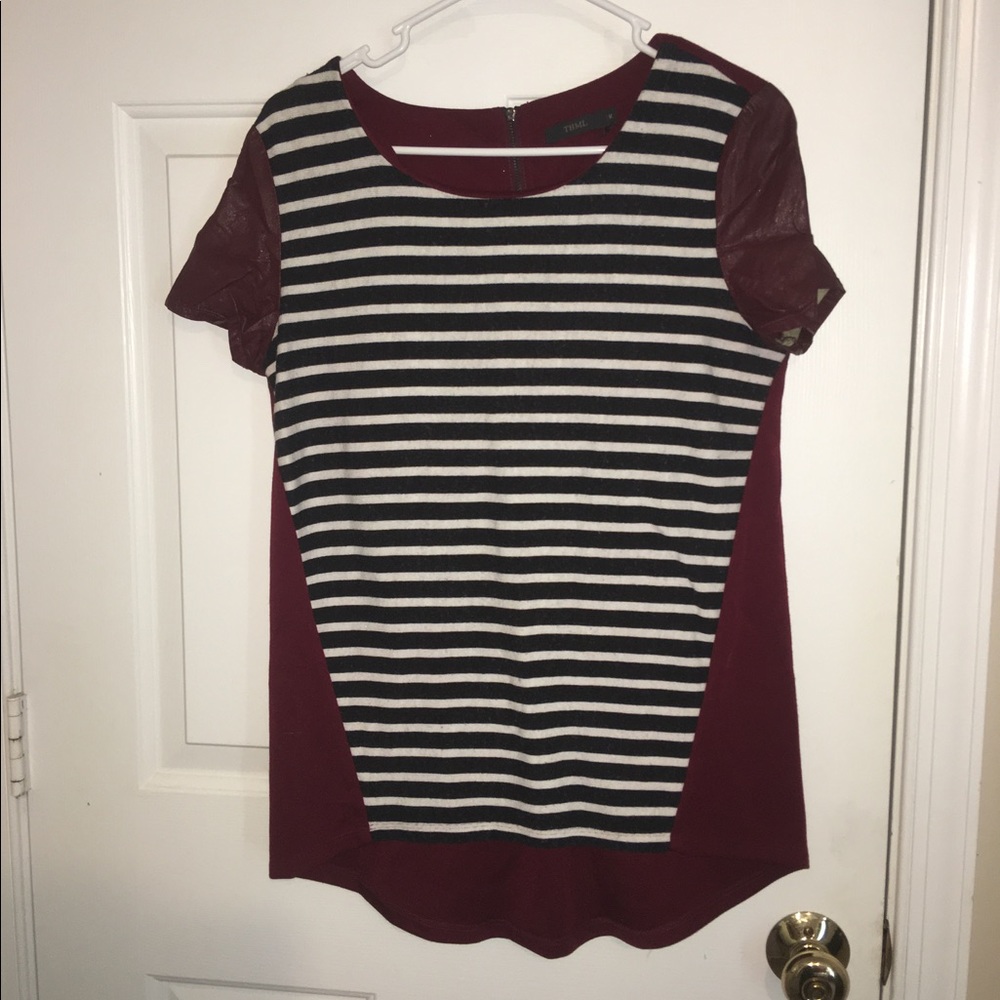 Short sleeve stripped sweater with leather sleeves