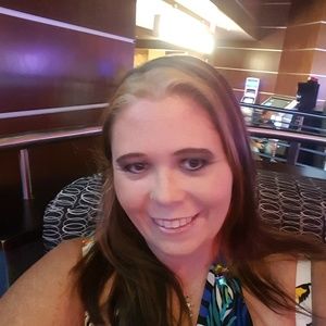 Meet your Posher, Danelle