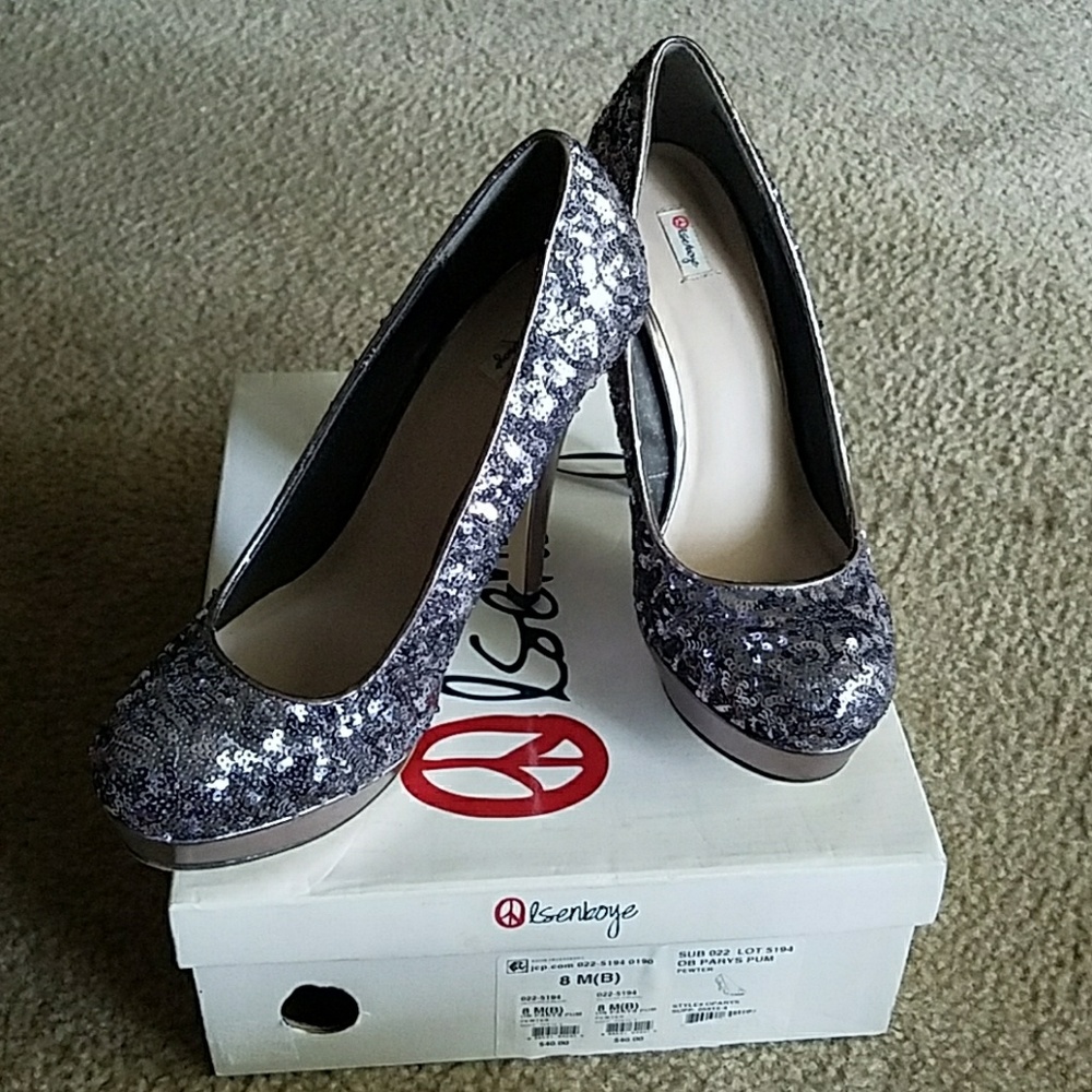 Lsenboye Pumps