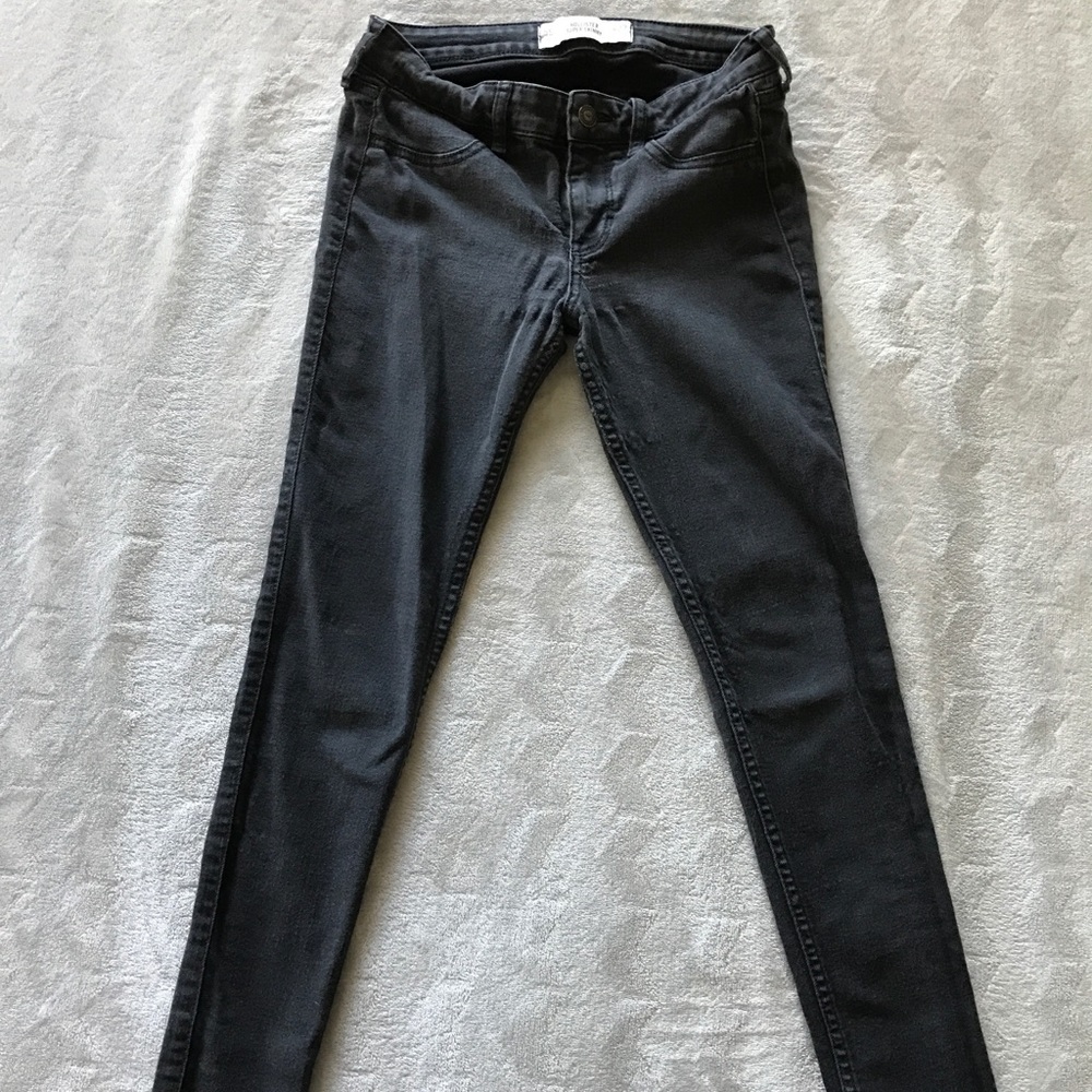 Black Hollister Jeans super skinny