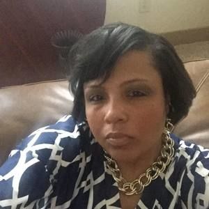 Meet your Posher, Shakia