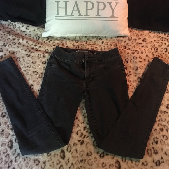 CLOSET CLOSING - Picture 3 of 8