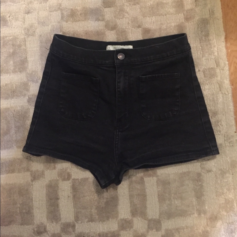 HIGH WAISTED black Abercrombie & Fitch jean shorts
