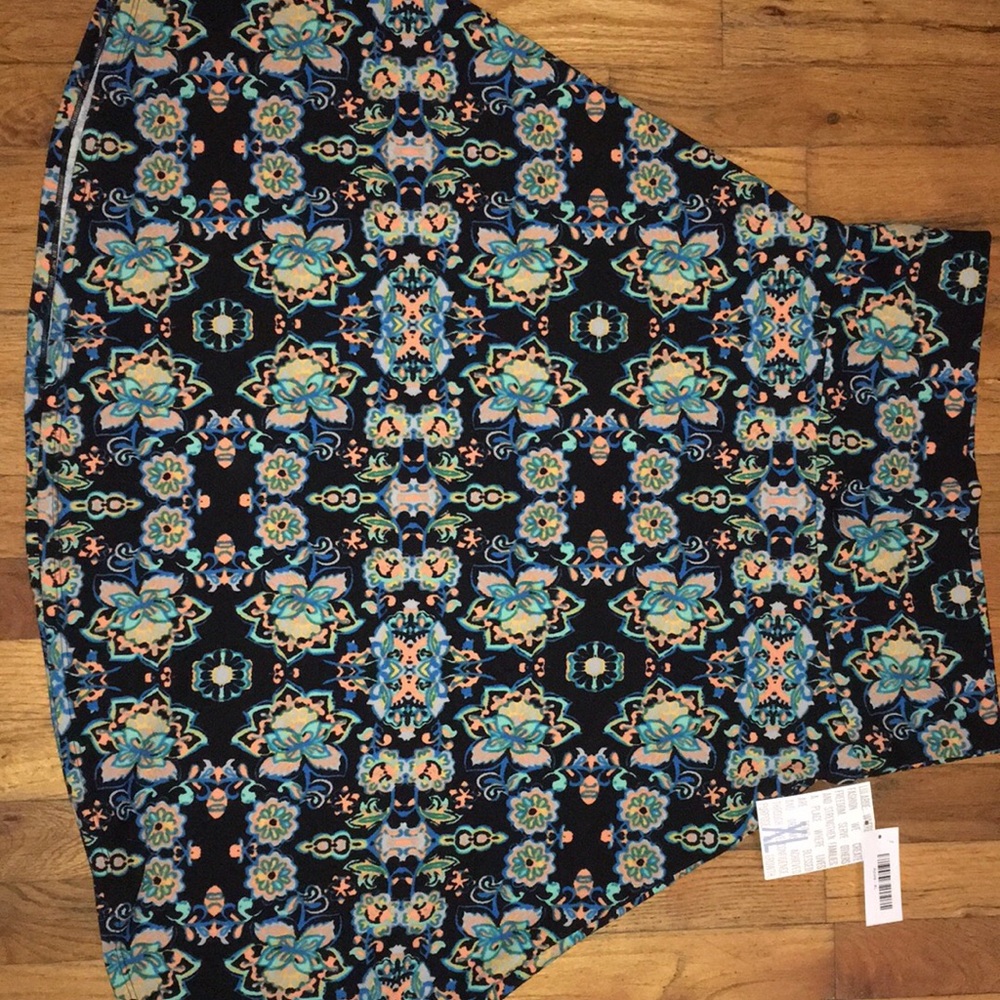 LuLaRoe Azure Skirt