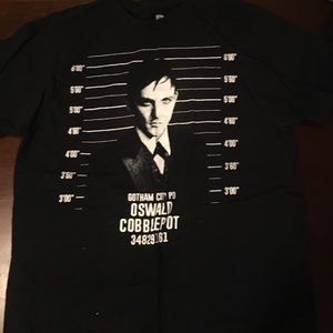 Gotham City Oswald black Shirt