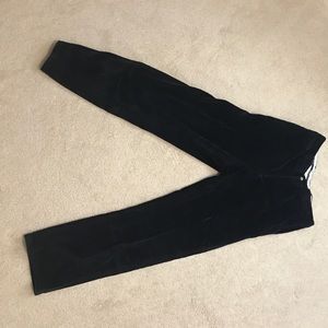 NWOT- Flat front Navy and Red Men's Vineyard Vines