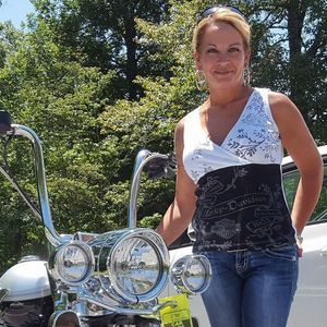 Meet your Posher, Stephanie