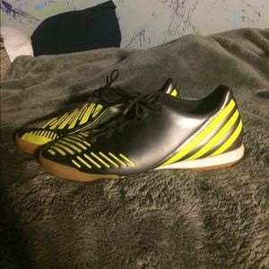 Adidas Predator Absolado Indoor Soccer