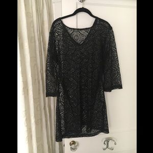 Betsey Johnson crochet tunic- size M