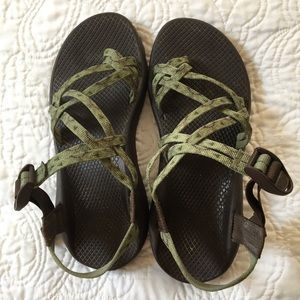 Chacos Size 9