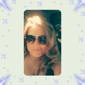 Meet your Posher, Melonie