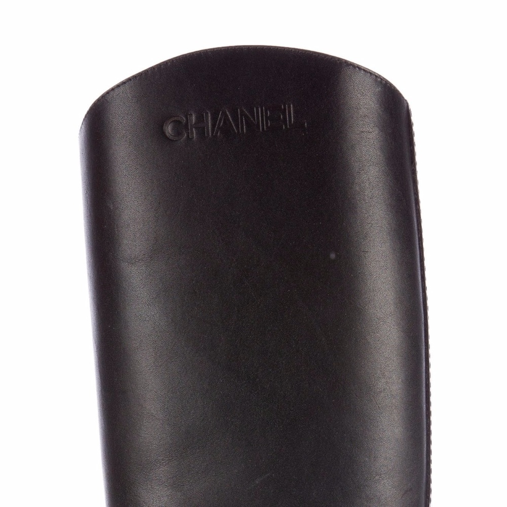 >>CHANEL<<Calfskin High Boots