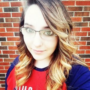 Meet your Posher, Hailey