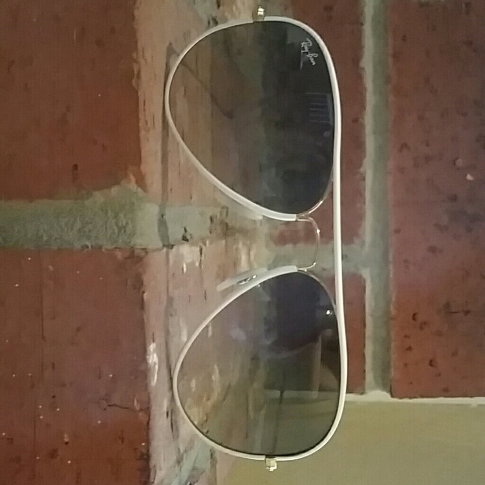 Ray Ban Aviator Sunglasses