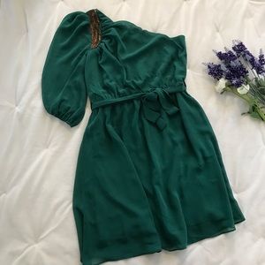 Forever 21 one shoulder green mini dress