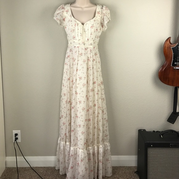 Gunne Sax Dresses & Skirts - Vintage 70s Gunne Sax floral long prairie dress
