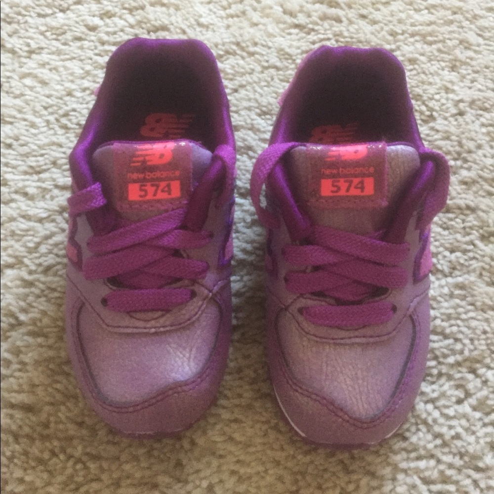 Girls/Toddler sneakers