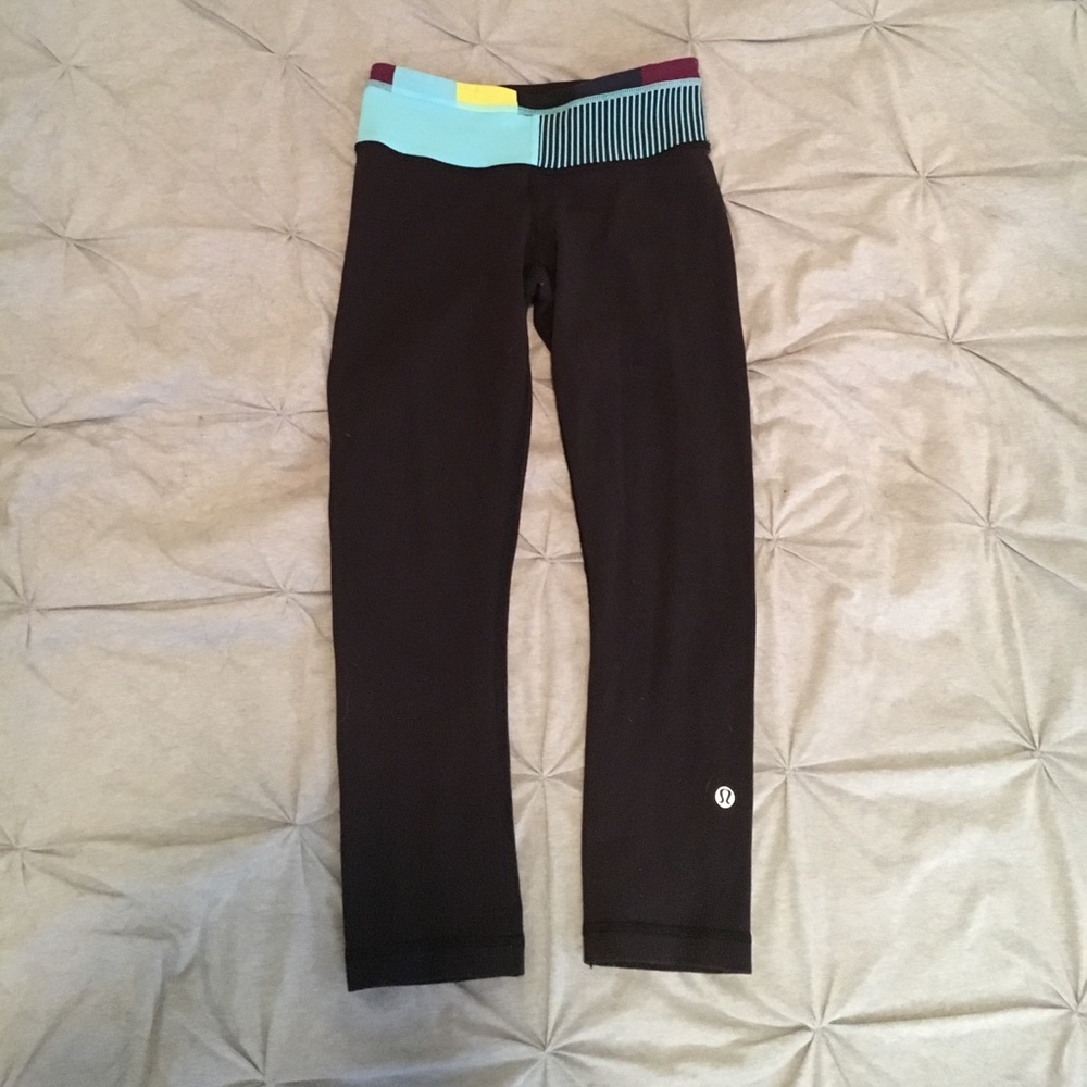 Lululemon wunder under crop- cute waistband