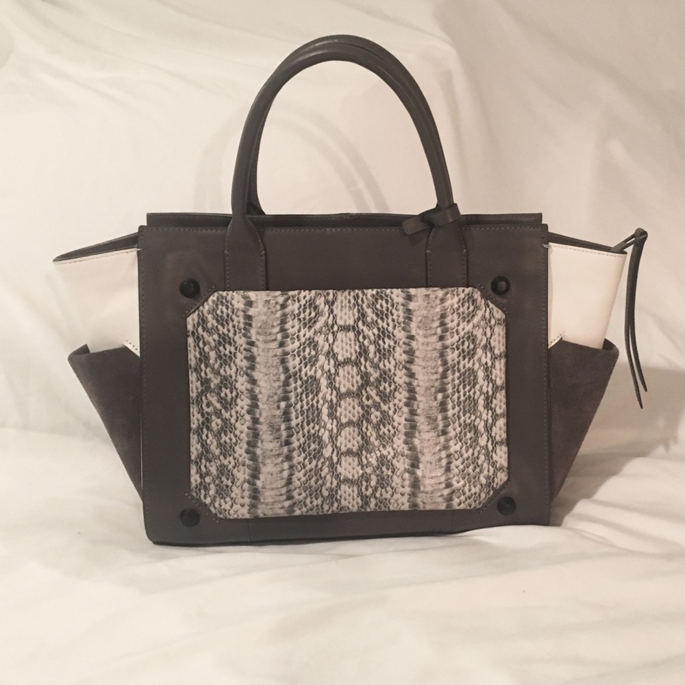 Vince Camuto Leather Snakeskin Purse "Peri" tote