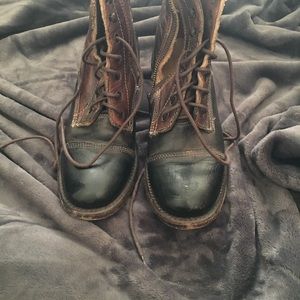 Bed Stu Shoes - Bed Stu leather lace up boots. Bed Stu Shoes - Bed Stu leather lace up boots.