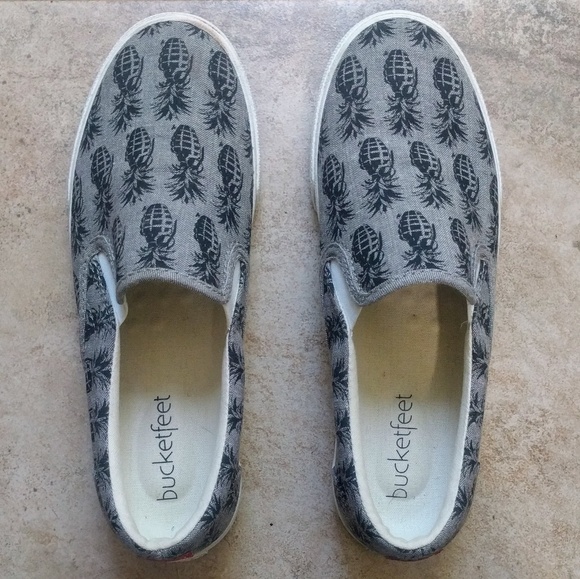 Bucket Feet Shoes - Pineappleade slip-ons by Bucketfeet