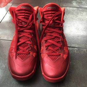 Nike Hyperdunk Size 8