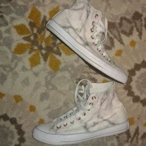 marble converse rose gold