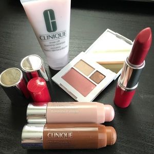 clinique deluxe sample set