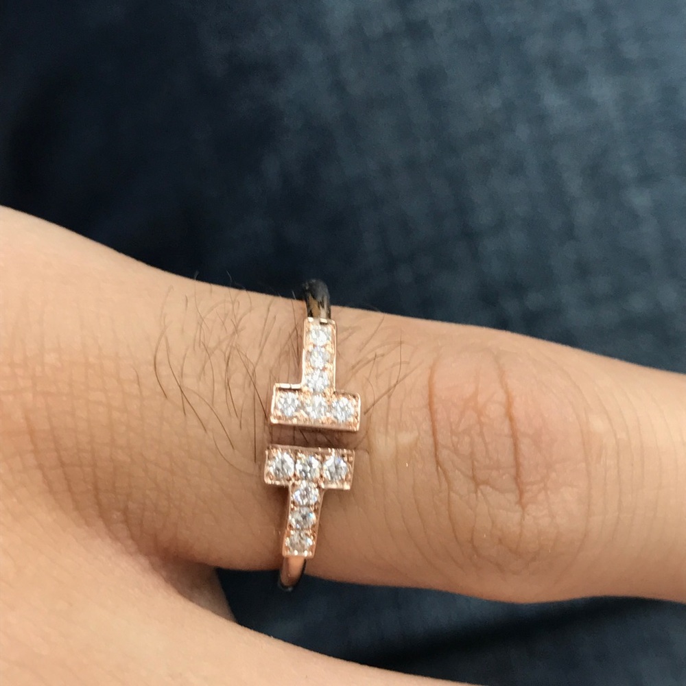 Gold ring