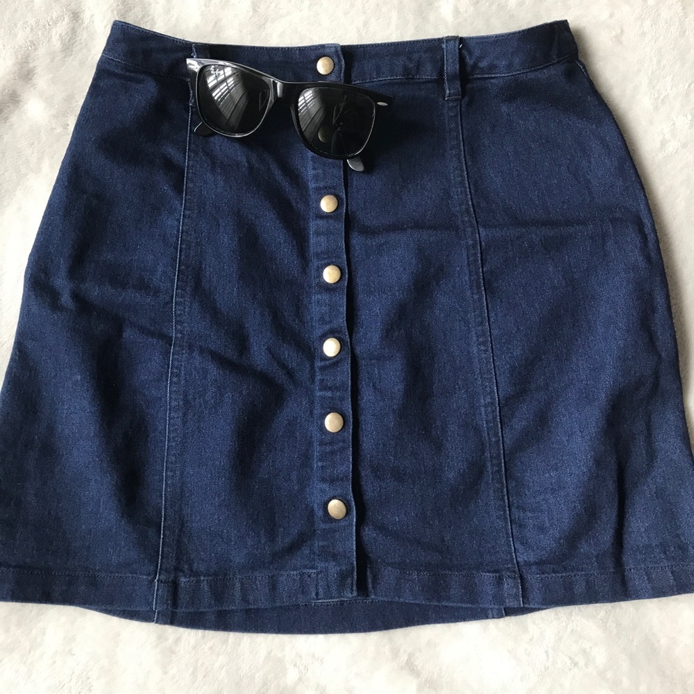 Super Cute Forever 21 jean Skirt
