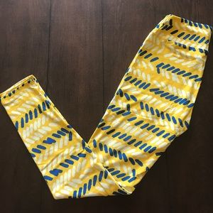 LuLaRoe one size leggings