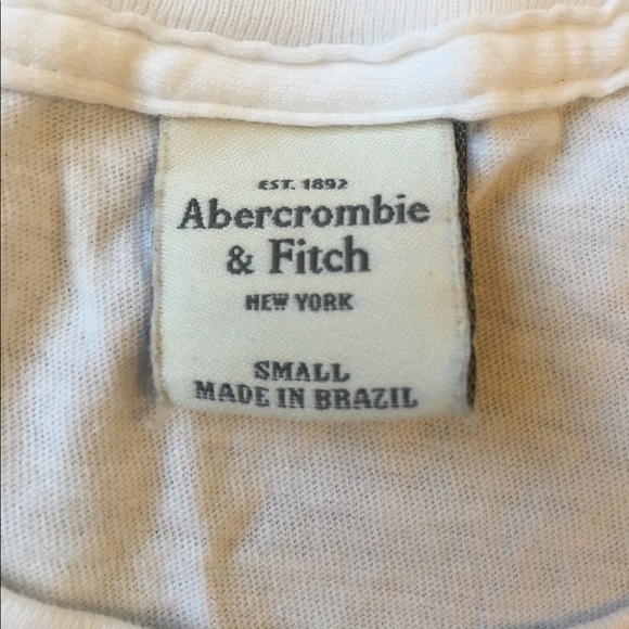 A & F t-shirt size small - Picture 5 of 6