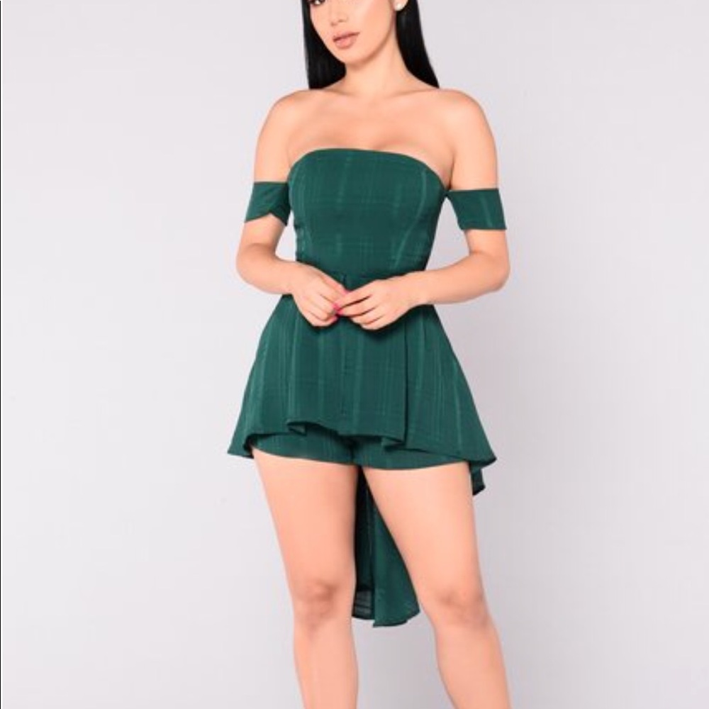 GREEN FASHION NOVA DRESS
