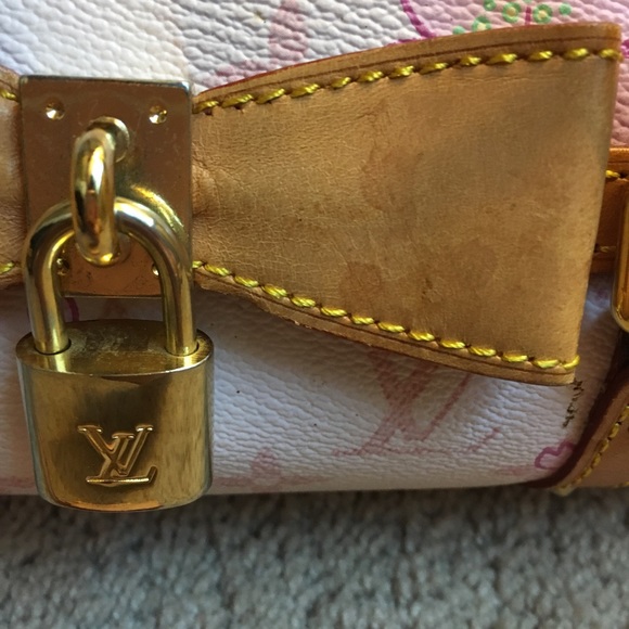 Limited edition! Louis Vuitton Papillon