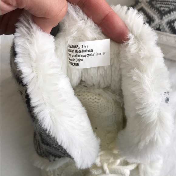 🚫SOLD🚫 Aerosoles Knitted Booties - Picture 4 of 4