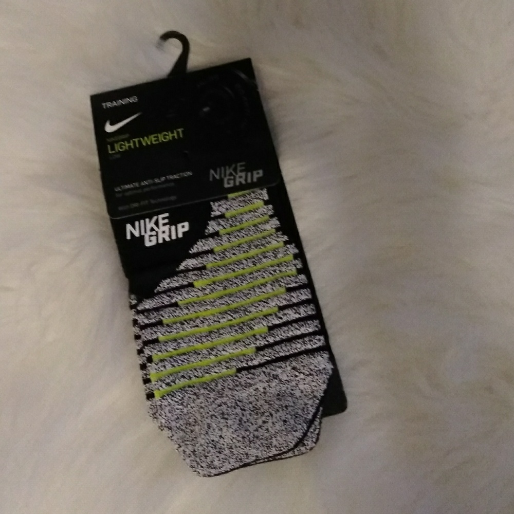 Nike DRI-FIT Socks
