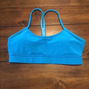 Lululemon sports bra size 6