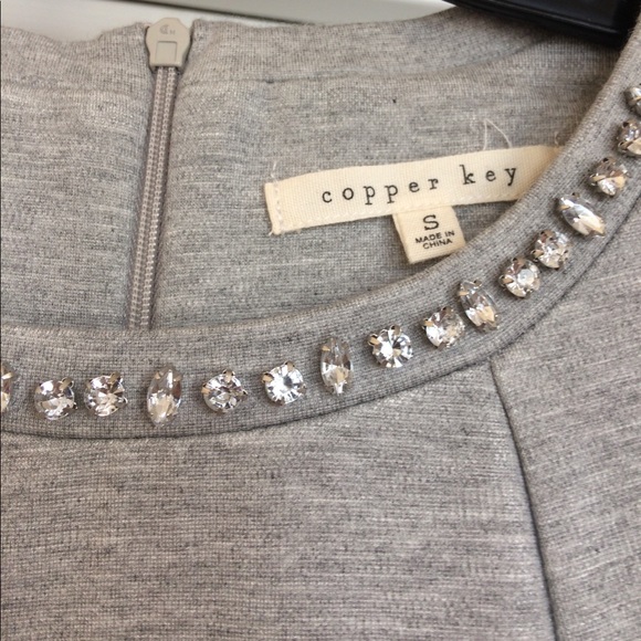 Stunning NWOT Grey Rhinestone Neckline Dress - Picture 6 of 6